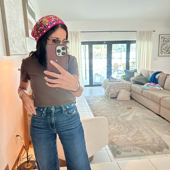 🚨CHANEL Cabochon Scarf